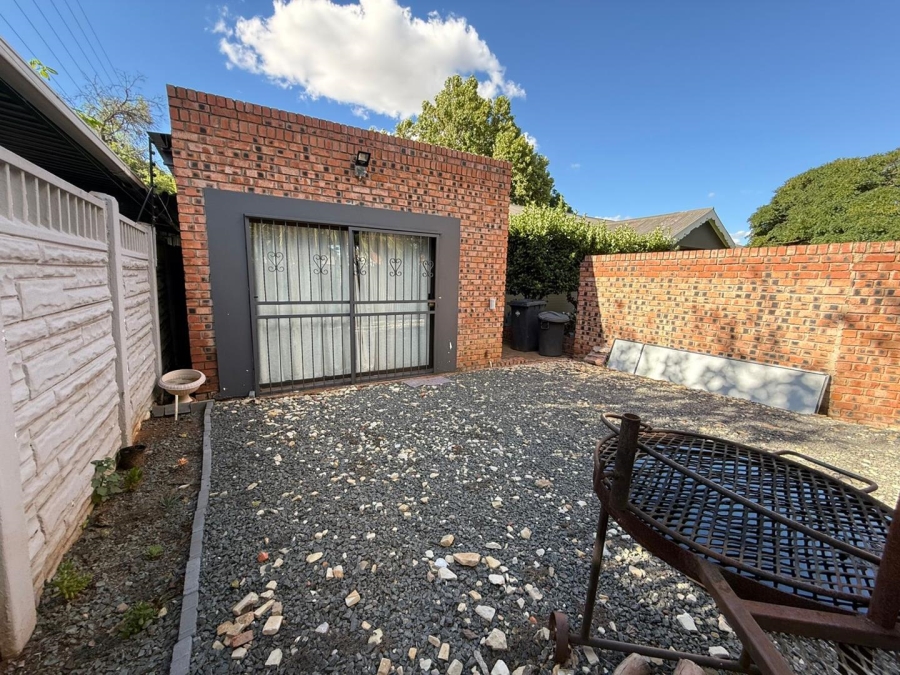 5 Bedroom Property for Sale in Universitas Free State